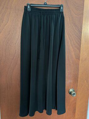 Women's Flowy Maxi Skirt
